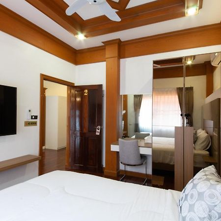 Rudi House Vila Patong Exterior foto